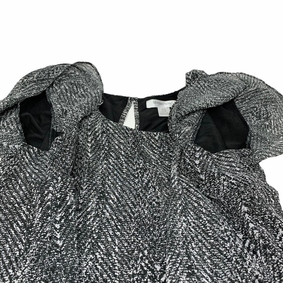 Motherhood Maternity Black White Print Scoop Neck Short Flutter Sleeve Top Sz L - Picture 12 of 15